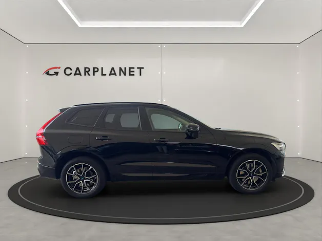 VOLVO XC60 2.0 B4 MH Plus Dark AWD