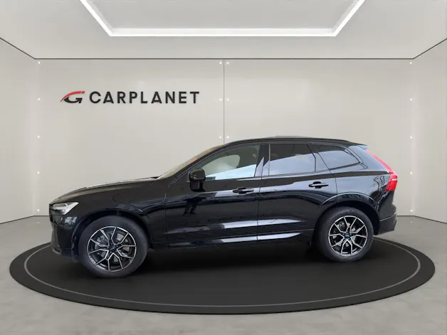 VOLVO XC60 2.0 B4 MH Plus Dark AWD