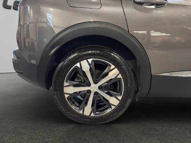 PEUGEOT 3008 1.6 PureTech GT Line