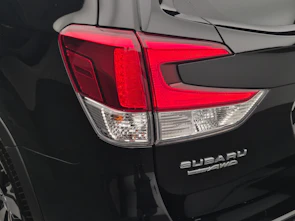 Fahrzeugbild SUBARU Forester Station 2.0i e-Boxer Luxury