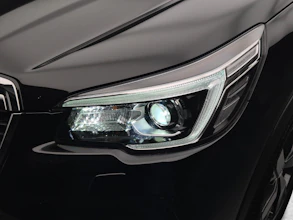 https://vehicle.imgix.net/4543695/ac1708c0-5fc1-48bb-8c5c-71264809cd4e.jpg