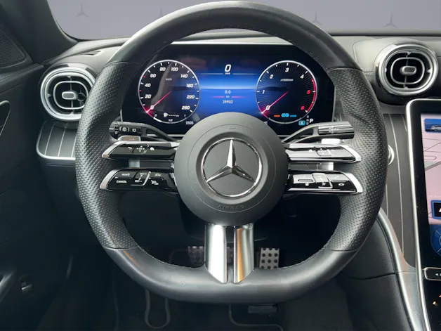 MERCEDES-BENZ C 220 d AMG Line 4matic