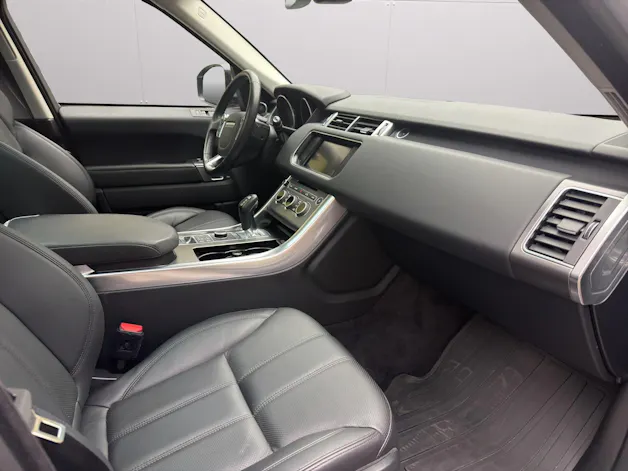 Land Rover Range Rover Sport 3.0 TDV6 SE