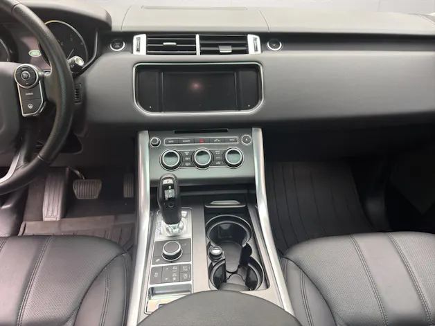 Land Rover Range Rover Sport 3.0 TDV6 SE