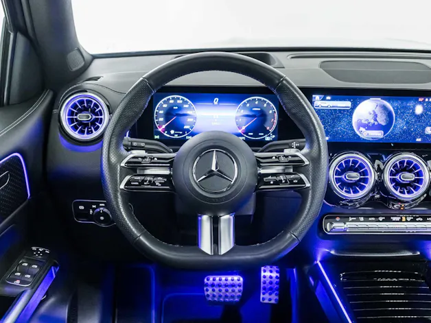 MERCEDES-BENZ GLB 250 4MATIC