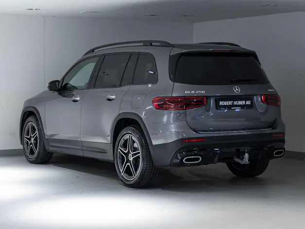 MERCEDES-BENZ GLB 250 4MATIC