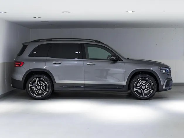 MERCEDES-BENZ GLB 250 4MATIC