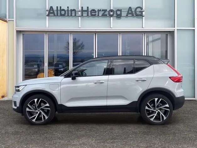 VOLVO XC40 1.5 T5 PiH R-Design