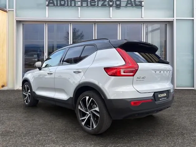 VOLVO XC40 1.5 T5 PiH R-Design