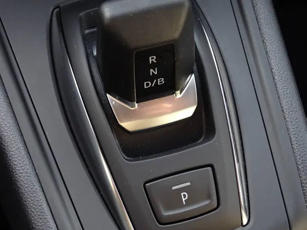 RENAULT Captur 1.8 E-Tech techno