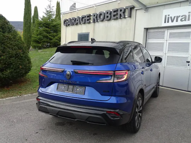RENAULT Austral 1.2 E-Tech iconic Esprit Alpine