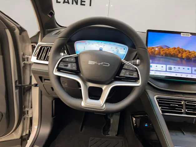 BYD Seal U DM-i Design AWD