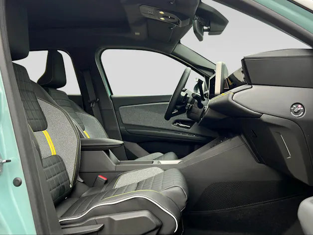 RENAULT R4 E-Tech Comfort Range plein sud iconic