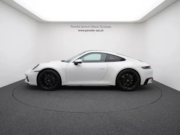 PORSCHE 911 Carrera