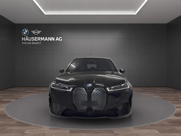 BMW iX xDrive40 SPORT