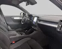 VOLVO XC40 2.0 B3 MH Plus Dark