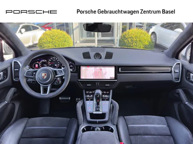 PORSCHE Cayenne GTS