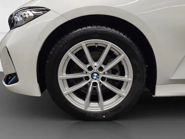 BMW 320d xDr 48V Tour M Sport