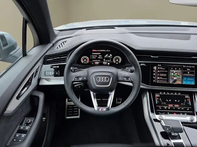 AUDI Q7 50 TDI quattro S Line tiptronic