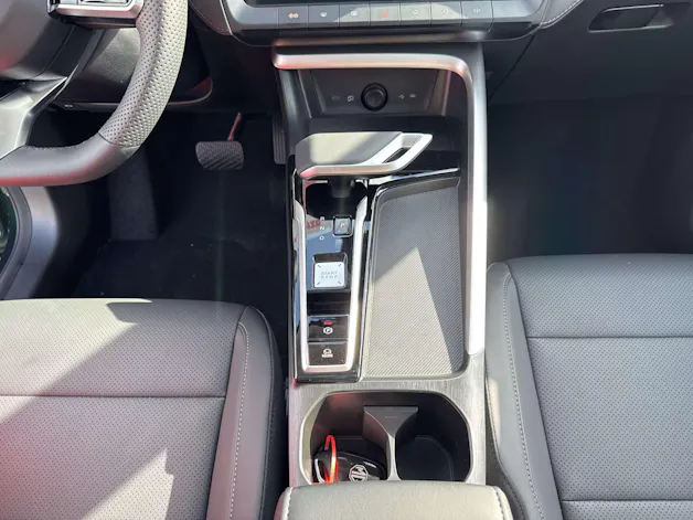 MG ZS 1.5 HEV Luxury Automat