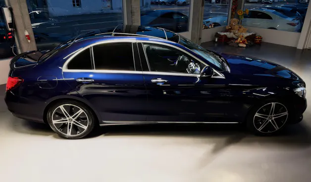 MERCEDES-BENZ C 400 4Matic AMG Line 9G-Tronic