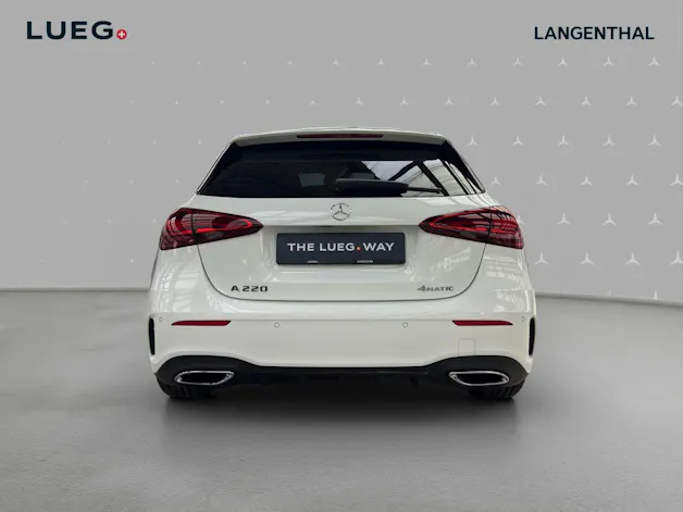 MERCEDES-BENZ A 220 4Matic 8G-DCT