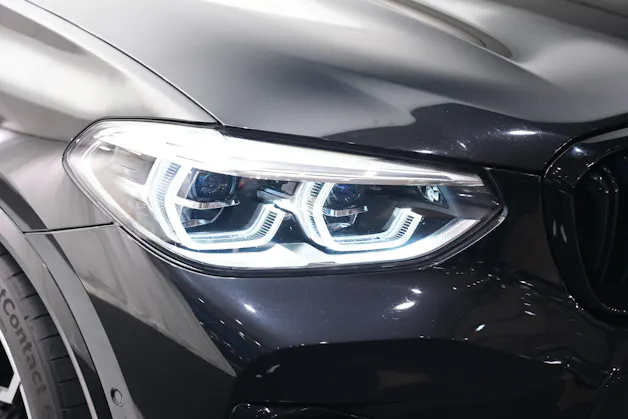 BMW X3 xDrive M Competition Steptronic *CH-Fahrzeug* *Carbon Lenkrad* *LCI Rückleuchten*