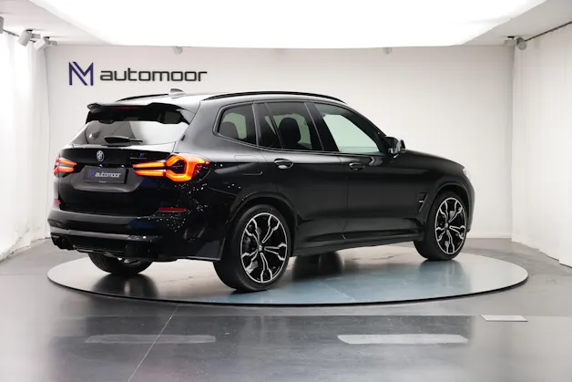 BMW X3 xDrive M Competition Steptronic *CH-Fahrzeug* *Carbon Lenkrad* *LCI Rückleuchten*