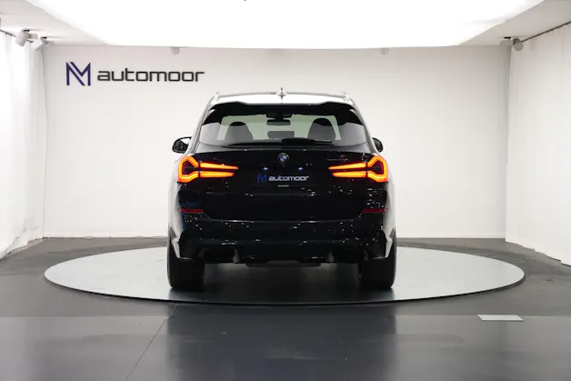 BMW X3 xDrive M Competition Steptronic *CH-Fahrzeug* *Carbon Lenkrad* *LCI Rückleuchten*