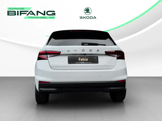 SKODA Fabia 1.5 TSI Dynamic DSG