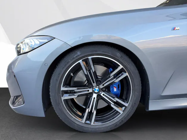 BMW 330d xDrive Touring