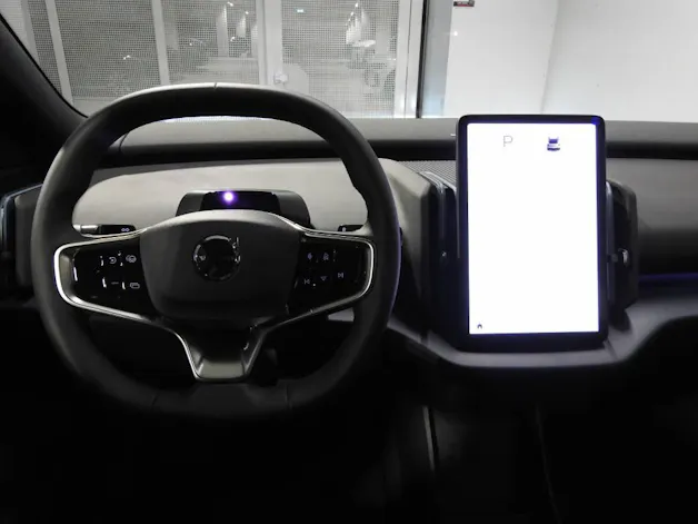 VOLVO EX 30 P8 Ultra AWD
