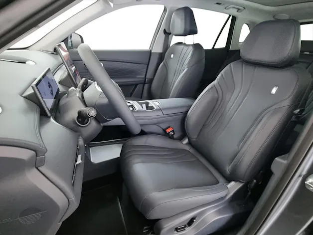 Geely STARRAY EM-i LAUNCH EDITION