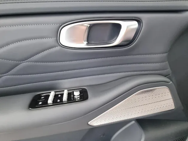 Geely STARRAY EM-i LAUNCH EDITION