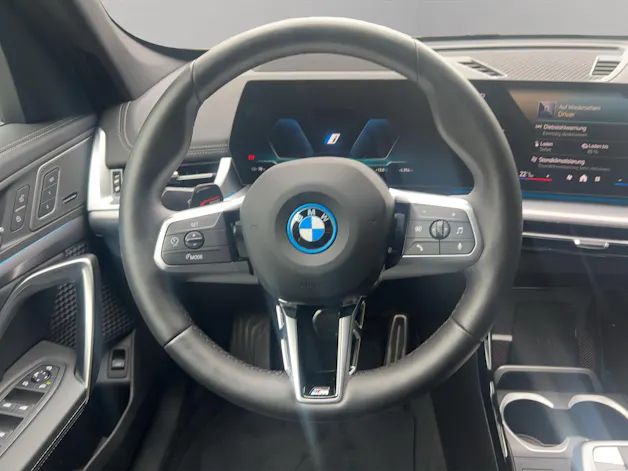 BMW iX1 xDrive 30 M Sport
