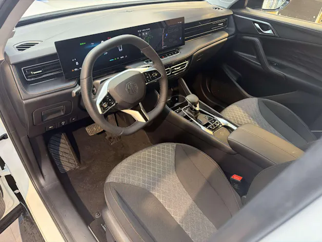 MG HS 1.5 T PHEV Comfort 272PS Automat