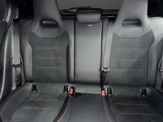 MERCEDES-BENZ A 220 4Matic 8G-DCT