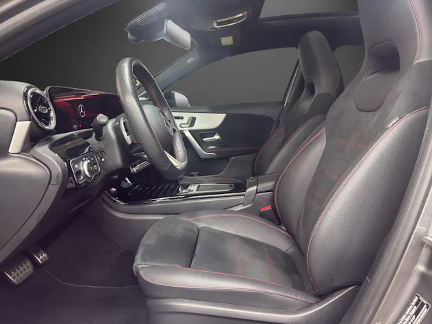 MERCEDES-BENZ A 220 4Matic 8G-DCT