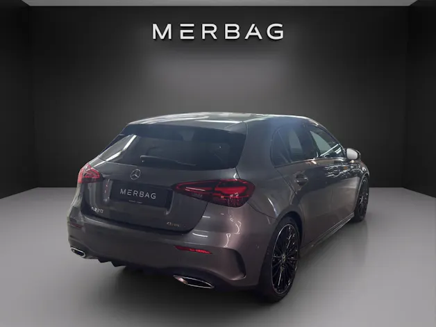 MERCEDES-BENZ A 220 4Matic 8G-DCT
