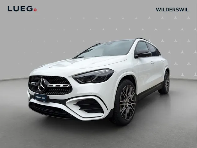 MERCEDES-BENZ GLA 200 Night Star 7G-DCT