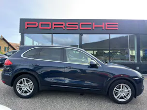 PORSCHE Cayenne S