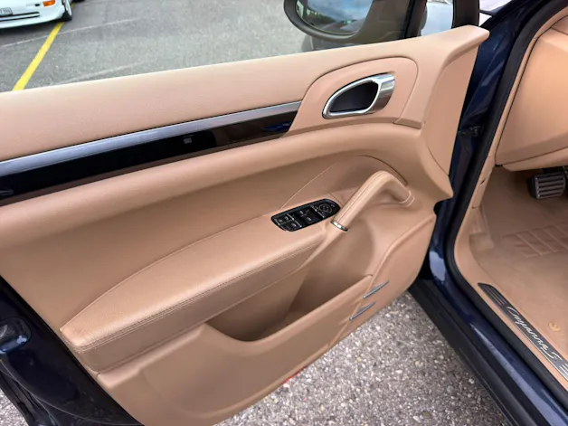 PORSCHE Cayenne S