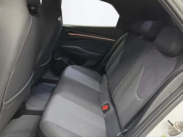 CUPRA Raval Dynamic