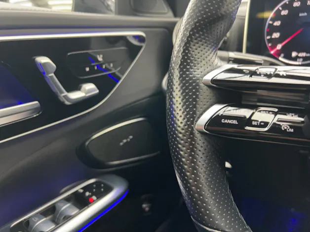 MERCEDES-BENZ C 300 d 4Matic AMG Line