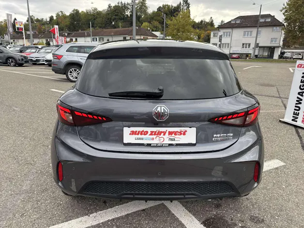 MG 3 1.5 Hybrid Luxury Automat