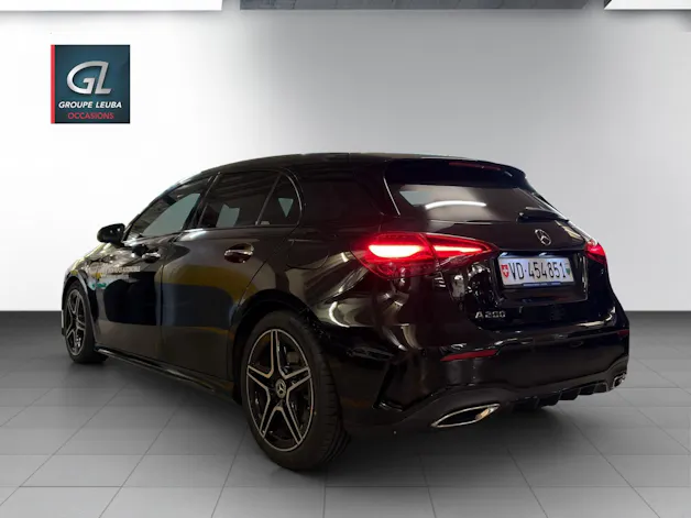 MERCEDES-BENZ A 200 AMG Line 7G-DCT