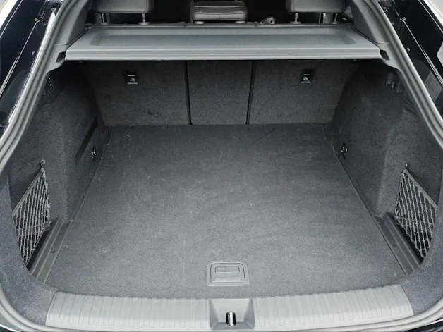 AUDI Q6 Sportback e-tron 388PS / S-Line Quattro