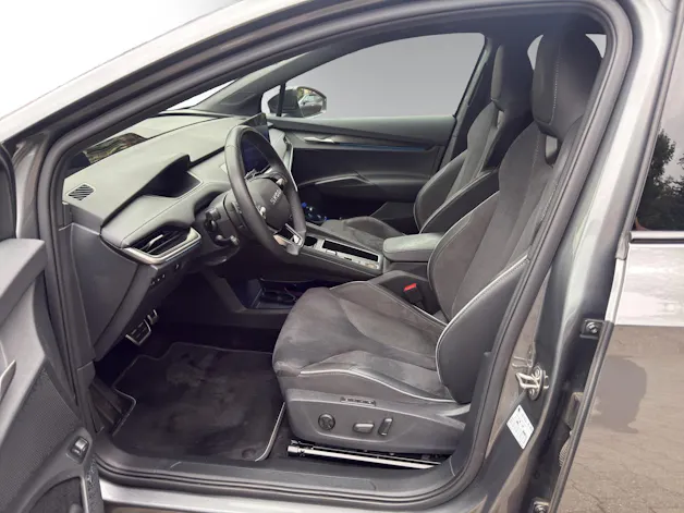 SKODA Elroq 85x Sportline 4x4