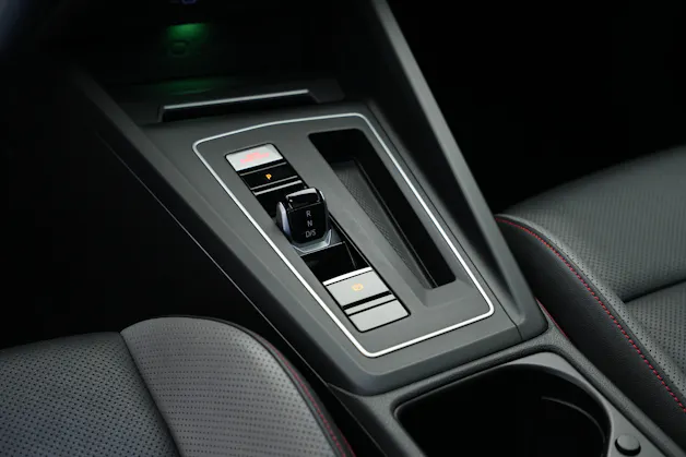 VW Golf 2.0 TSI GTI DSG *CH-Fahrzeug* *Harman Kardon*