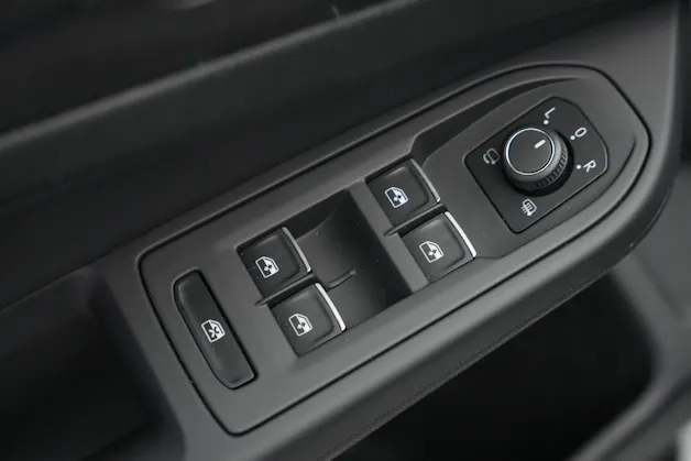 VW Golf 2.0 TSI GTI DSG *CH-Fahrzeug* *Harman Kardon*